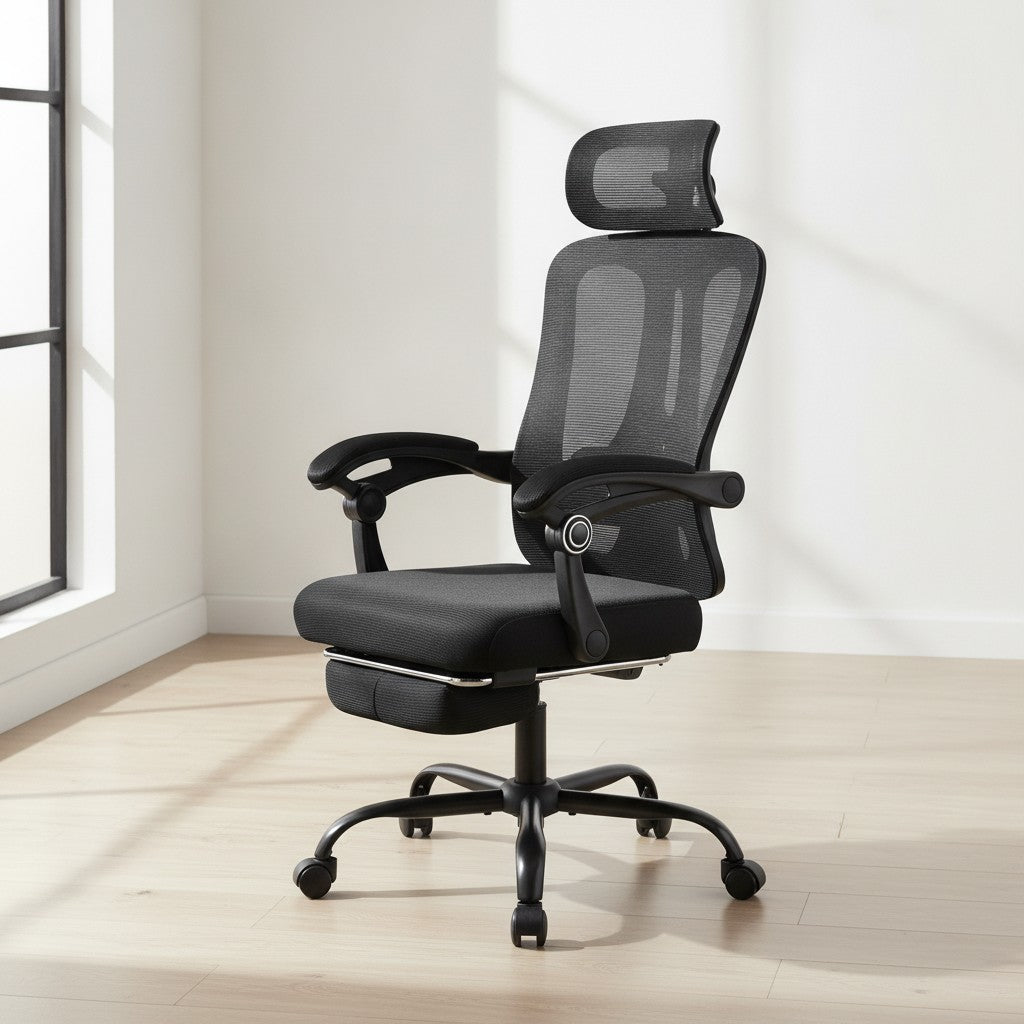 Chaise de Bureau Dossier Haut avec Repose-Pieds noir dans un espace de travail moderne