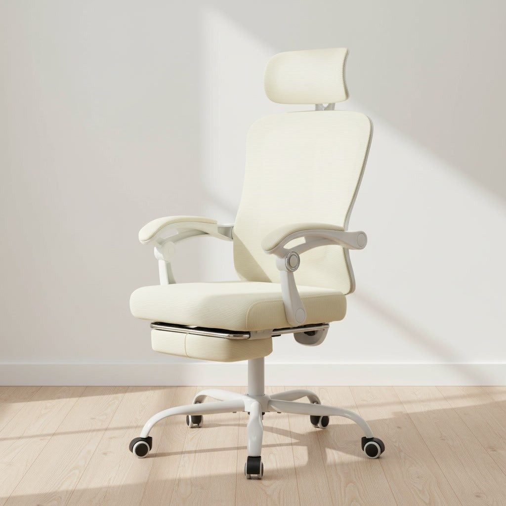 Chaise de Bureau Dossier Haut avec Repose-Pieds beige dans un espace de travail moderne