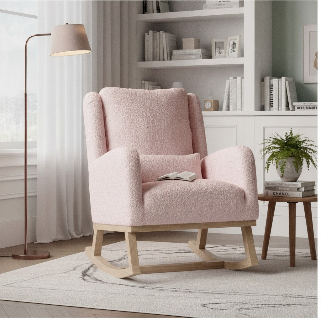 Fauteuil à Bascule Moderne en Tissu Teddy rose teddy dans un coin lecture du salon